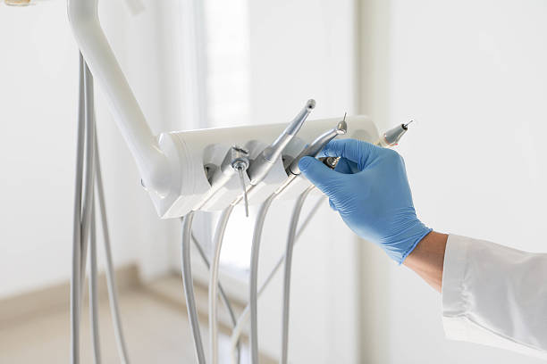 24/7 Emergency Dental Implants experts in Leon Valley, TX